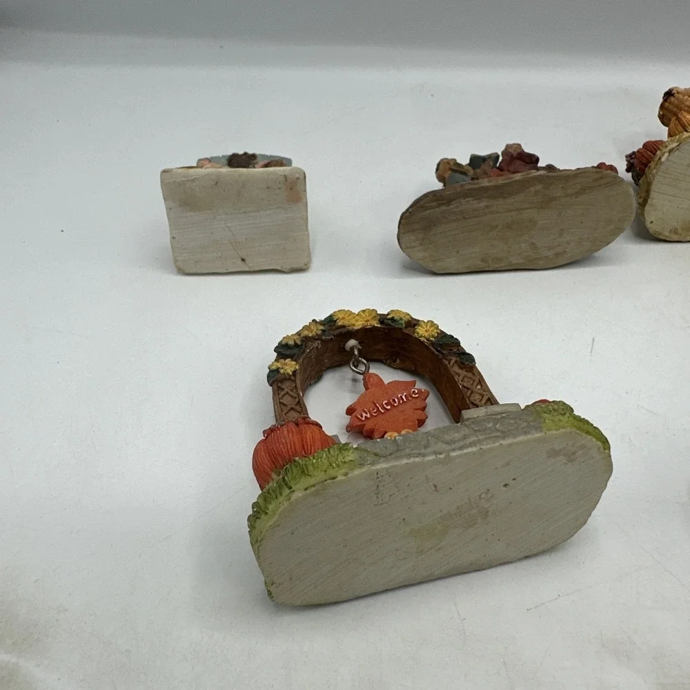 Thanksgiving Figurines Resin Hand Painted Country Style 7 Piece Set